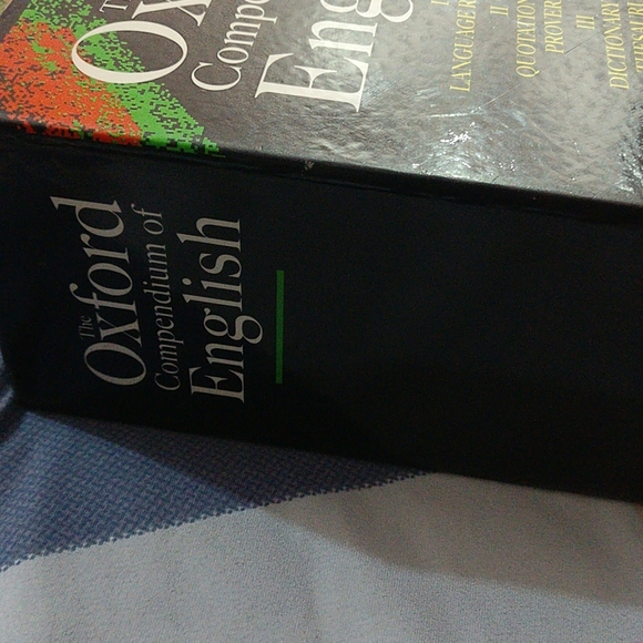 The Oxford Compendium of English - Picture 4 of 8